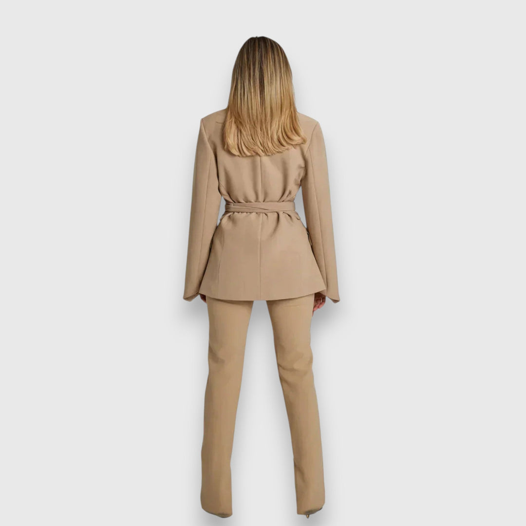 Freja™ Blazer | Timeless Everyday Elegance
