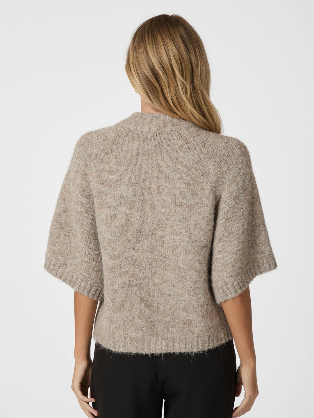 Benuta | Soft Boxy Knit Cardigan
